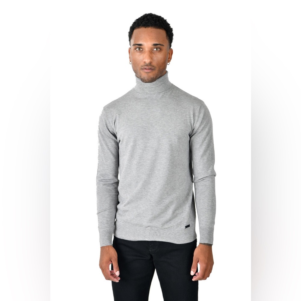 SIMPLE LIFE SWEATER TURTLENECKS
